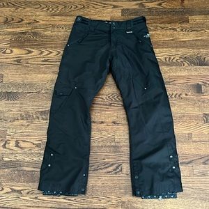 EUC women’s large black snowpants